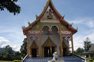 Wat Phra Chao Ton Luang