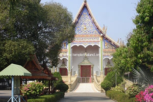 Wat Nakuam Tai