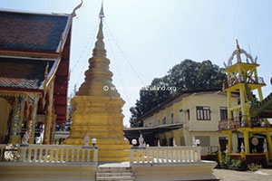 Wat Huai Khan