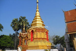 Wat Mae Pok
