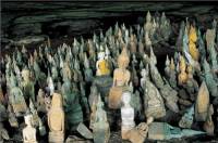 Phra Cave Lom Cave