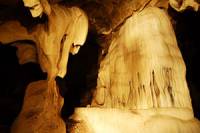 Yang V Cave