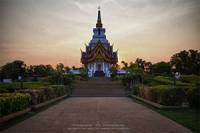 Chao Pho Kut Pong Shrine and City Pillar Shine