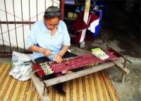 Ban Kut Hae Silk Weaving Group