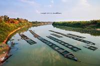 Song Khram River