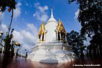 Wat Tham Kwan Mueang