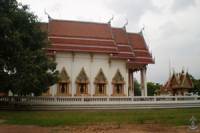 Wat Nam Cha
