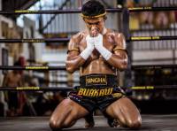 Wai Khru Muay Thai (Thai Boxing)