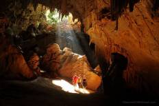 Mae Usu Cave