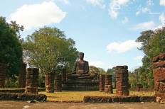 Kamphang Phet Historical Park