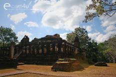Kamphang Phet Historical Park