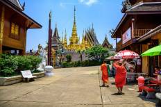 Wat Phra That Suthon Mongkhon Khiri