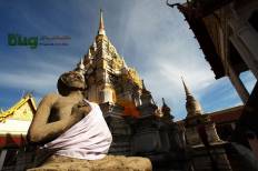 Wat Phra Borom That Chaiya