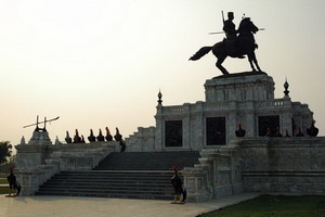 King Naresuan the Great Monument