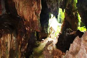 Naddai Cave