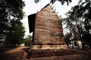 Wooden Ubosoth of Wat Chaoreon Songtham