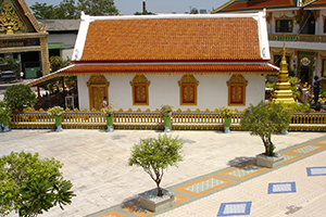 Wat Chong Lom