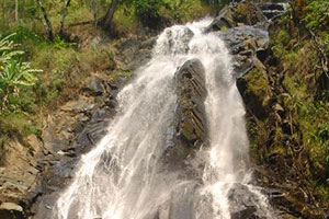 Na Ma-auk Waterfall