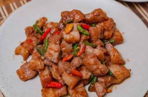 Stir-Fried Pork with Shrimp Paste