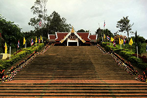 The Court of King Naresuan