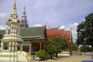 Wat San Khuang Kham