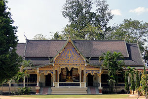 Wat Sri Don Chai