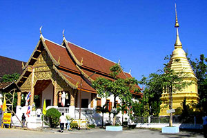 Wat Chai Phra Kiat