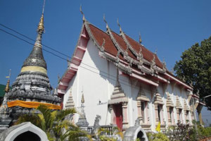 Wat Pho Tharam