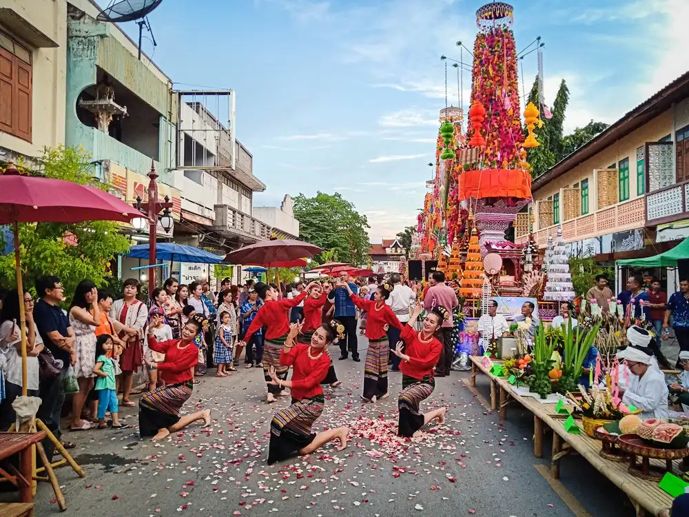 Tan Salak Traditions